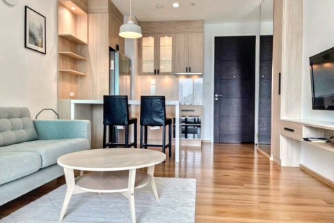 Condo in Bangkok, Thailand, 1 bedroom  № 116416 - photo 2