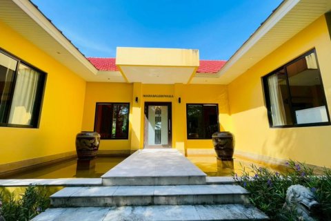 Вилла в Хуа Хине, Таиланд с 4 спальнями  № 157345 - фото 8