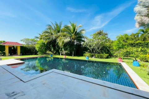 Вилла в Хуа Хине, Таиланд с 4 спальнями  № 157345 - фото 7