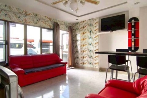 Таунхаус в Банг Ламунге, Таиланд с 5 спальнями  № 157346 - фото 3