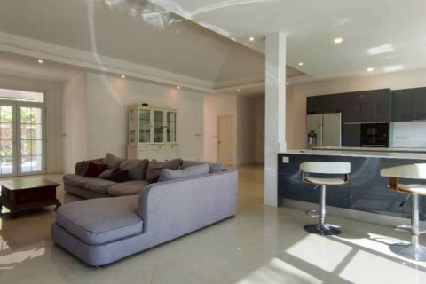 Вилла в Банг Ламунге, Таиланд с 5 спальнями  № 157348 - фото 3