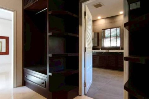 Вилла в Банг Ламунге, Таиланд с 5 спальнями  № 157348 - фото 10