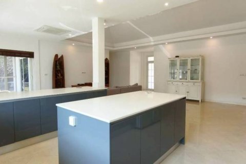 Вилла в Банг Ламунге, Таиланд с 5 спальнями  № 157348 - фото 7