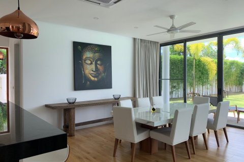 House in Bang Tao, Thailand 4 bedrooms № 36644 - photo 10