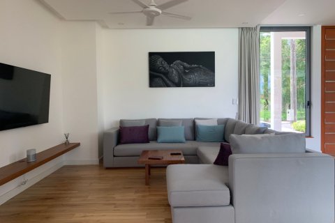 House in Bang Tao, Thailand 4 bedrooms № 36644 - photo 3