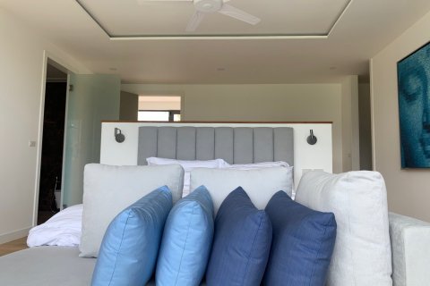 House in Bang Tao, Thailand 4 bedrooms № 36644 - photo 23