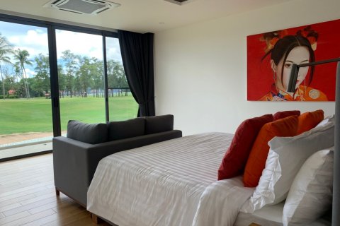 House in Bang Tao, Thailand 4 bedrooms № 36644 - photo 20