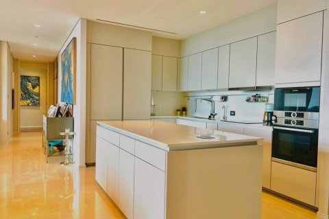 Condo à Pathum Wan, Bangkok, Thaïlande, 3 chambres  № 181289 - photo 3