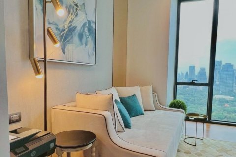 Condo à Pathum Wan, Bangkok, Thaïlande, 3 chambres  № 181289 - photo 2