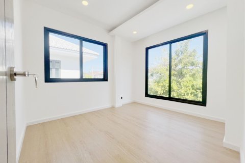 House in Phuket, Thailand 4 bedrooms № 159168 - photo 9