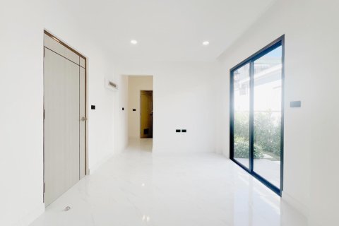 House in Phuket, Thailand 4 bedrooms № 159168 - photo 5