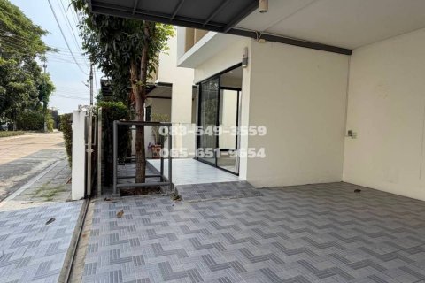 House in Khlong Luang, Thailand 3 bedrooms № 159165 - photo 4