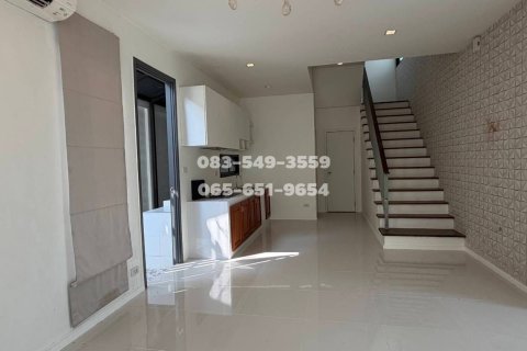House in Khlong Luang, Thailand 3 bedrooms № 159165 - photo 13