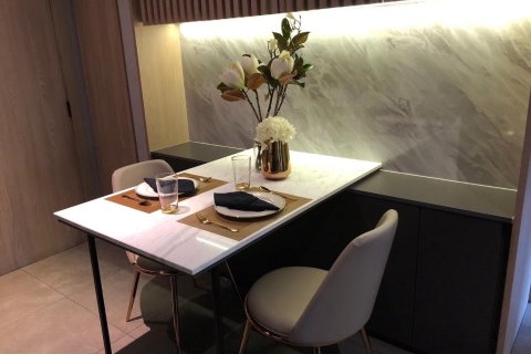 Studio in the Condo in Watthana, Bangkok, Thailand  № 159164 - photo 3