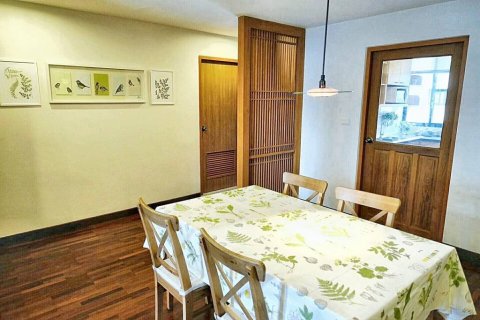 Кондоминиум с 2 спальнями в Бангкоке, Таиланд № 114549 - фото 3