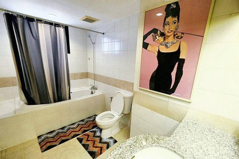 Кондоминиум с 2 спальнями в Бангкоке, Таиланд № 114549 - фото 10