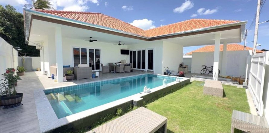 Villa à Pran Buri, Thaïlande 3 chambres № 114547