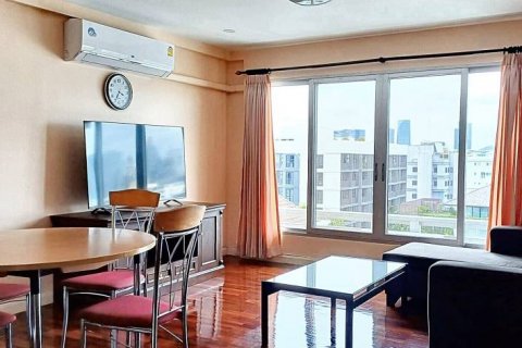 Condo à Bangkok, Thaïlande, 2 chambres  № 114544 - photo 1