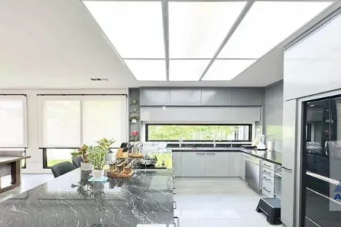 Haus in Khlong San, Bangkok, Thailand 6 Schlafzimmer № 215467 - Foto 5