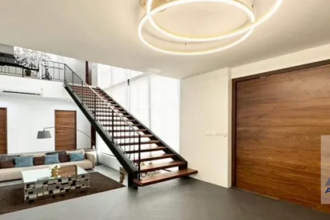 Haus in Khlong San, Bangkok, Thailand 6 Schlafzimmer № 215467 - Foto 4