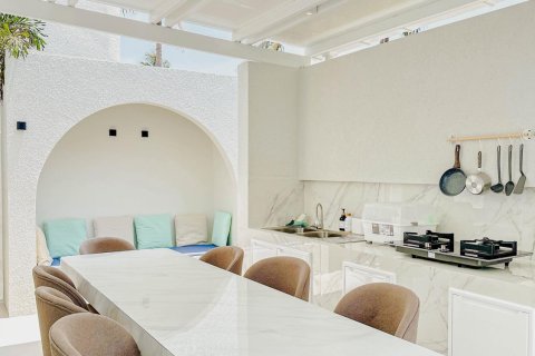 Villa in Hua Hin, Thailand 5 bedrooms № 169751 - photo 13