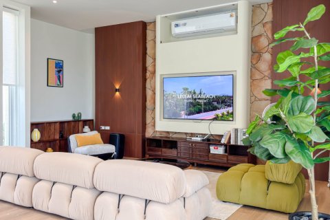 Villa in Hua Hin, Thailand 3 bedrooms № 169750 - photo 6