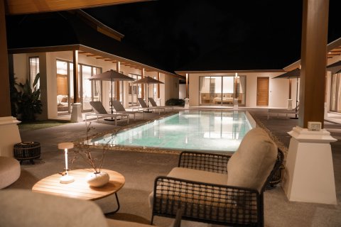 Вилла в Пхукете, Таиланд с 5 спальнями  № 160417 - фото 27