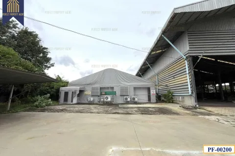 Земельный участок в Сам Пхране, Таиланд 12500м2  № 160416 - фото 5