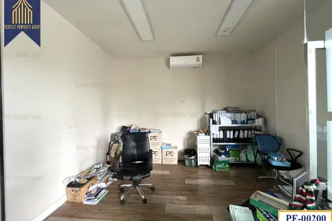 Земельный участок в Сам Пхране, Таиланд 12500м2  № 160416 - фото 12