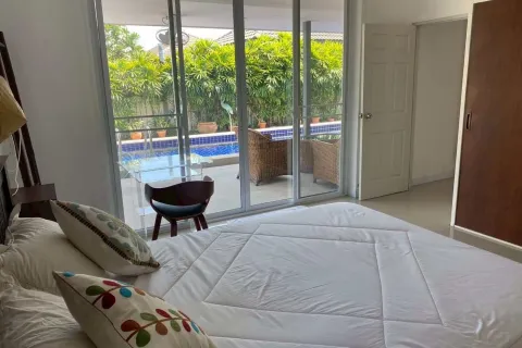 House in Hua Hin, Thailand 3 bedrooms № 167763 - photo 8