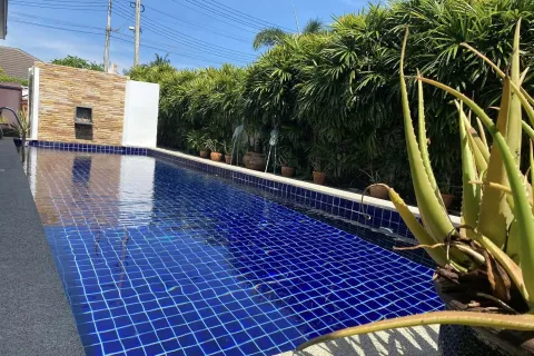 House in Hua Hin, Thailand 3 bedrooms № 167763 - photo 2