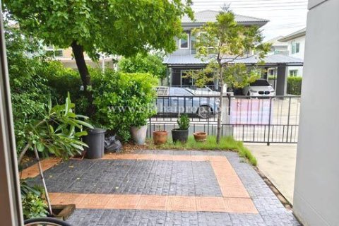 Maison à Samut Sakhon, Thaïlande 3 chambres № 167766 - photo 14