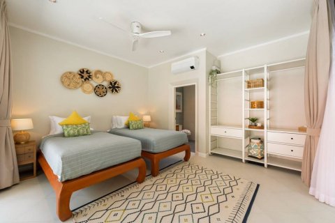 Villa in Rawai, Thailand 3 bedrooms № 134626 - photo 8