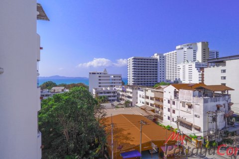 Studio in the Condo in Bang Lamung, Thailand № 205273 - photo 8