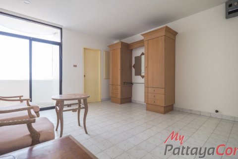 Studio in the Condo in Bang Lamung, Thailand № 205273 - photo 3
