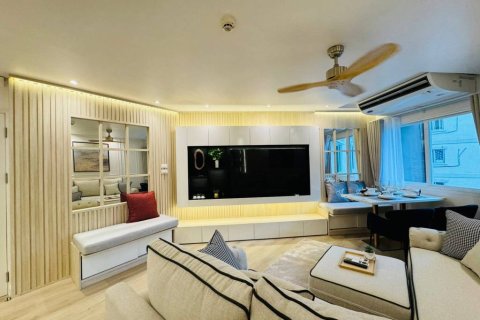 Кондоминиум с 2 спальнями в Бангкоке, Таиланд № 152411 - фото 2