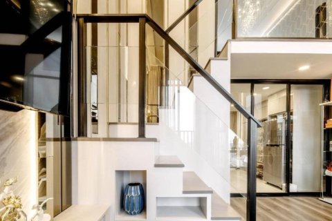 Дуплекс в Чатучаке, Бангкок, Таиланд с 1 спальней  № 152415 - фото 8