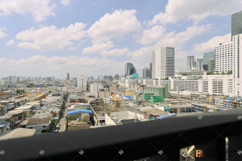 Condo in Bangkok, Thailand, 1 bedroom  № 199803 - photo 5