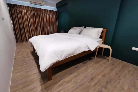 Студия в кондо в Клонг Тоэй, Бангкок, Таиланд № 148773 - фото 2