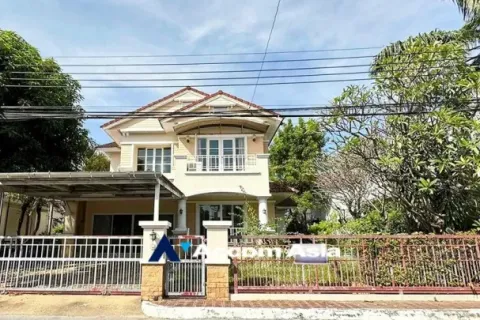 House in Suan Luang, Bangkok, Thailand 3 bedrooms № 217159