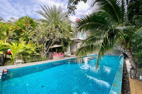 Maison à Chiang Mai, Thaïlande 6 chambres № 160091 - photo 26