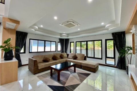 Дом в Чиангмае, Таиланд с 5 спальнями  № 160086 - фото 2