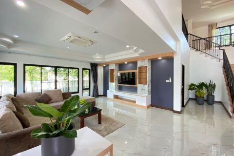 Дом в Чиангмае, Таиланд с 5 спальнями № 160086 - фото 5