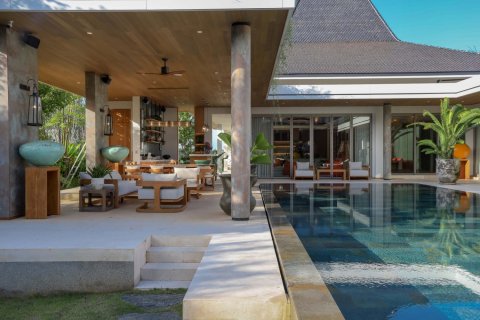 House in Bang Tao, Thailand 4 bedrooms № 135208 - photo 5