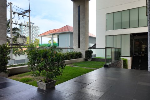 Apartment in Pattaya, Thailand 2 rooms № 135201 - photo 26