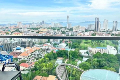 Apartment in Pattaya, Thailand 2 rooms № 135201 - photo 3