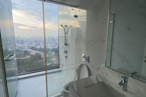 Кондоминиум с 2 спальнями в Банг-Кхо-Лаеме, Бангкок, Таиланд № 151496 - фото 5