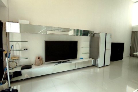 Таунхаус в Ванг Тонг Ланге, Бангкок, Таиланд с 3 спальнями № 151500 - фото 6