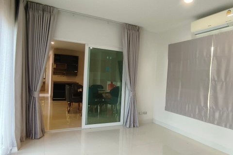 Дом в Тави Ваттане, Бангкок, Таиланд с 4 спальнями  № 151499 - фото 5