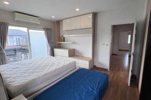 Дом в Тави Ваттане, Бангкок, Таиланд с 4 спальнями  № 151499 - фото 21